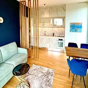 Kaiser Lodge by AlpenLuxus mit Rooftop Pool&Tiefgaragenstellplatz Wien